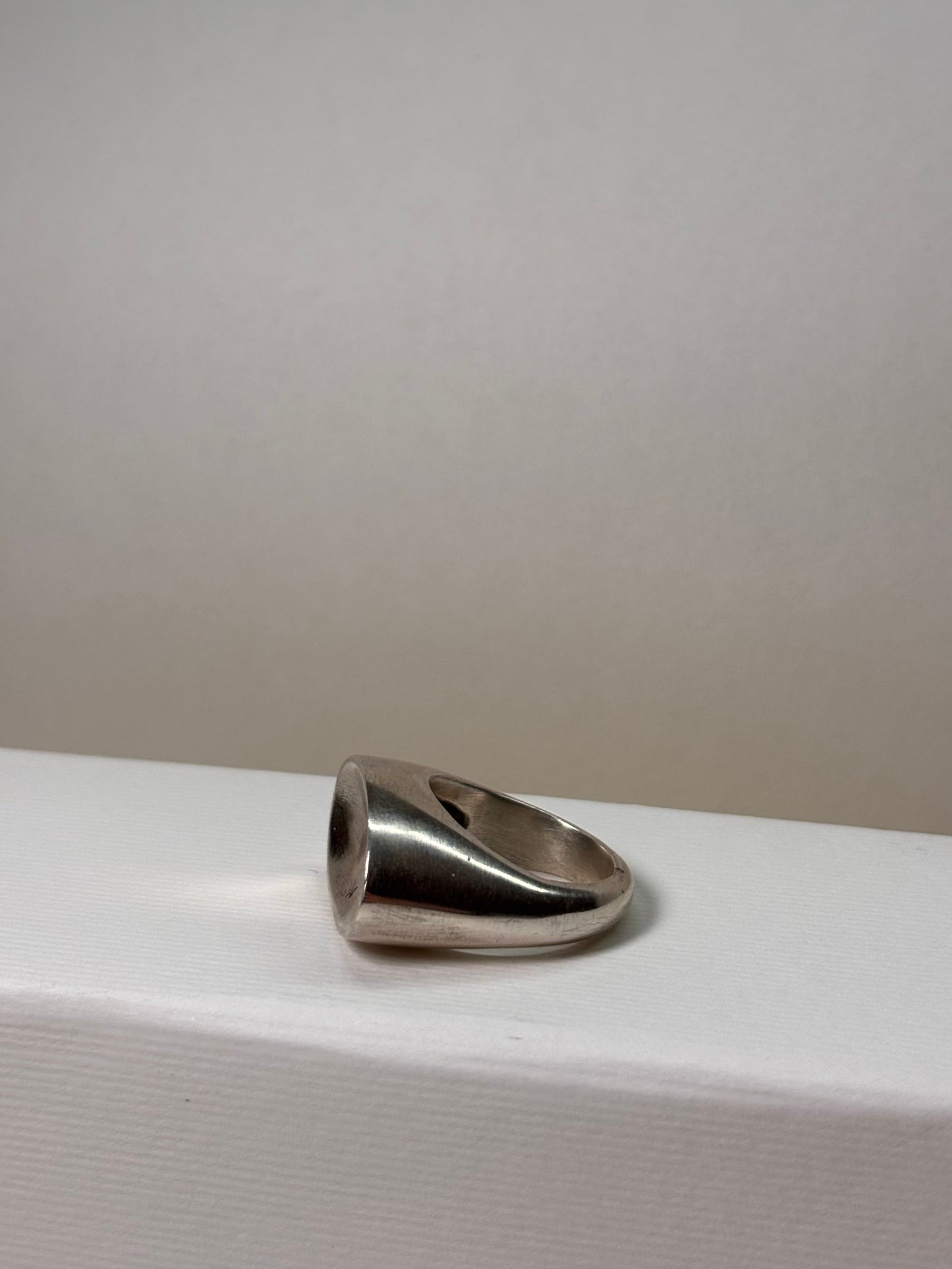 Basin ring