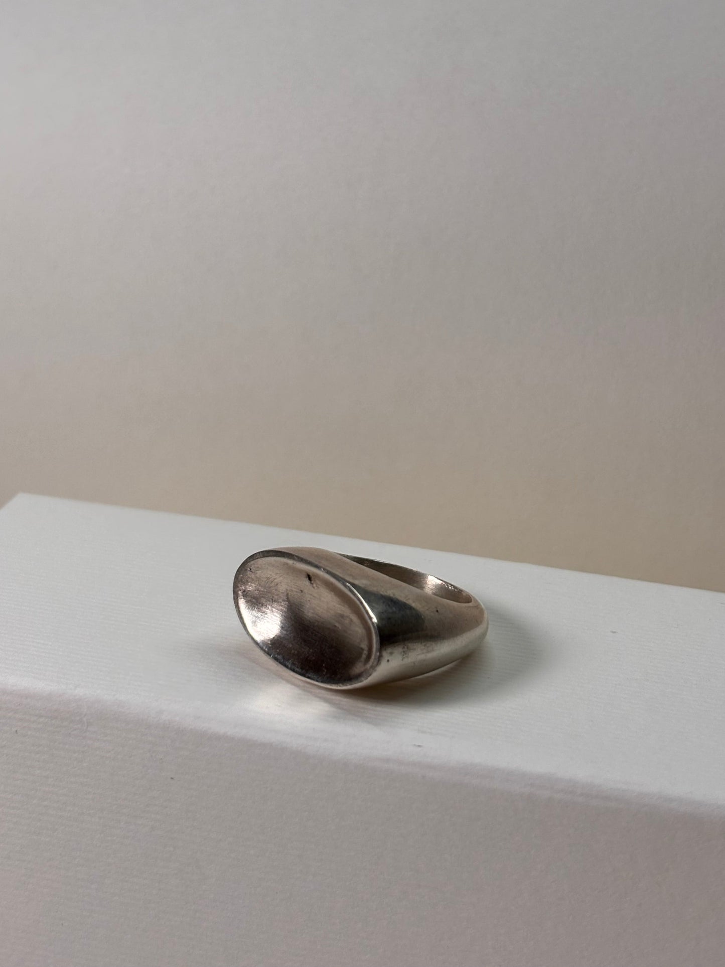 Basin ring