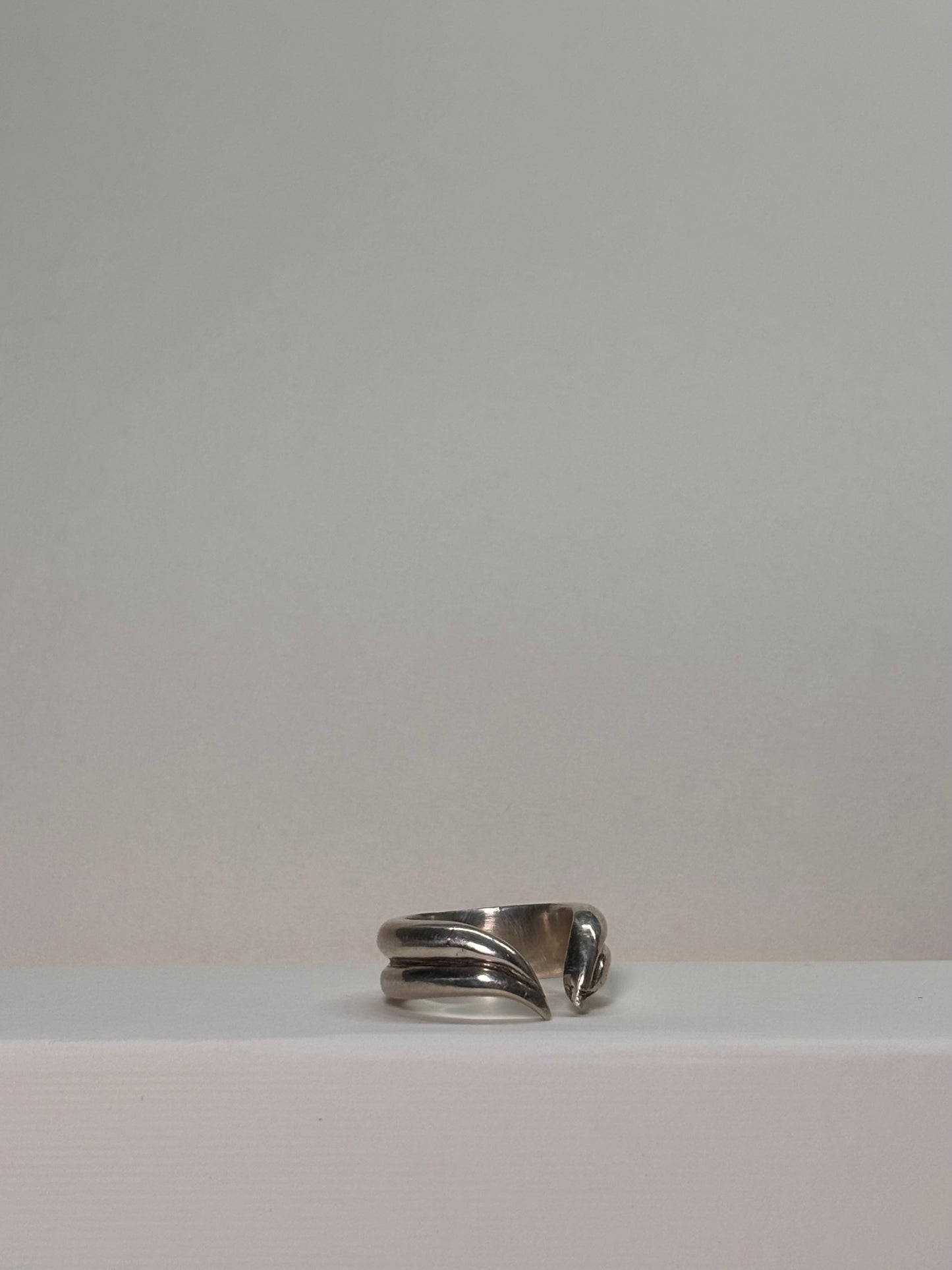Lamassu ring