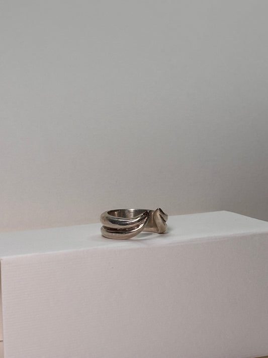 Lamassu ring
