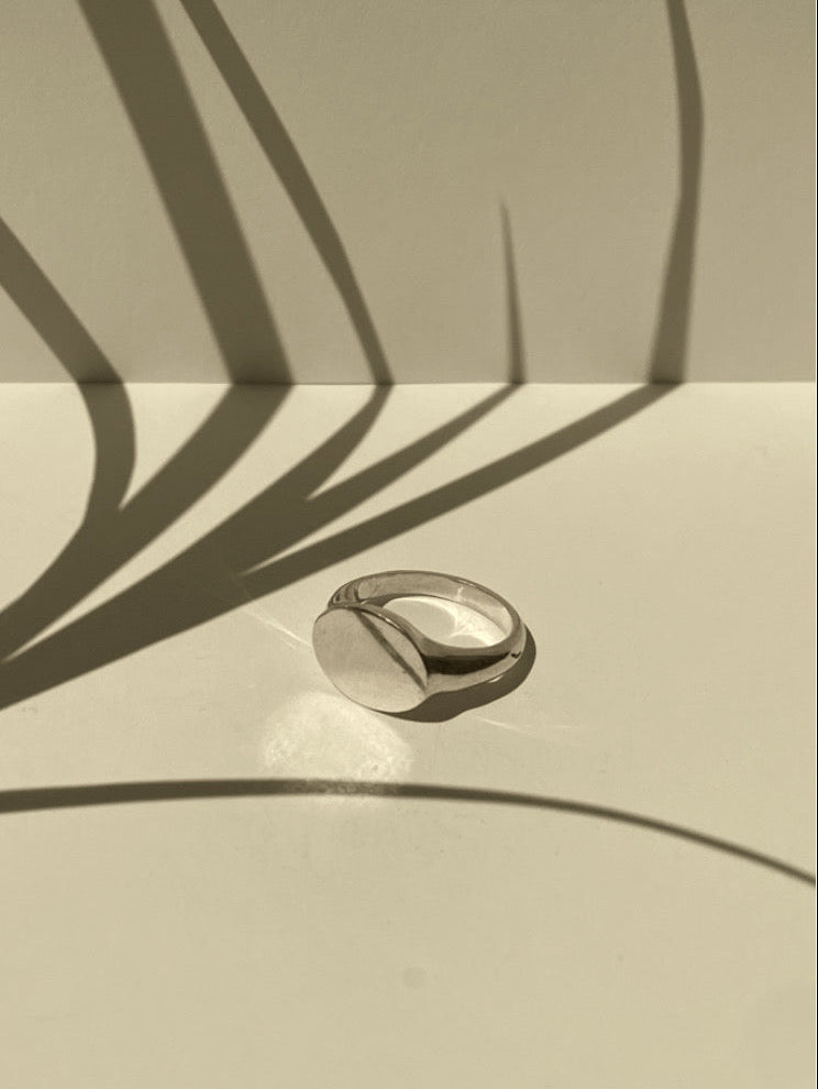 Oval Signet